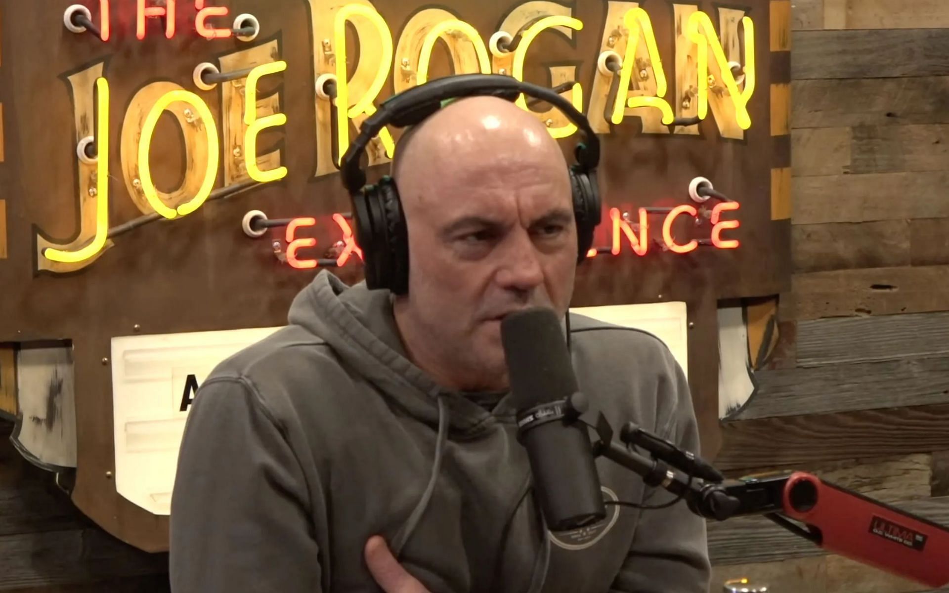 Joe Rogan. [image via YouTube Powerful JRE]