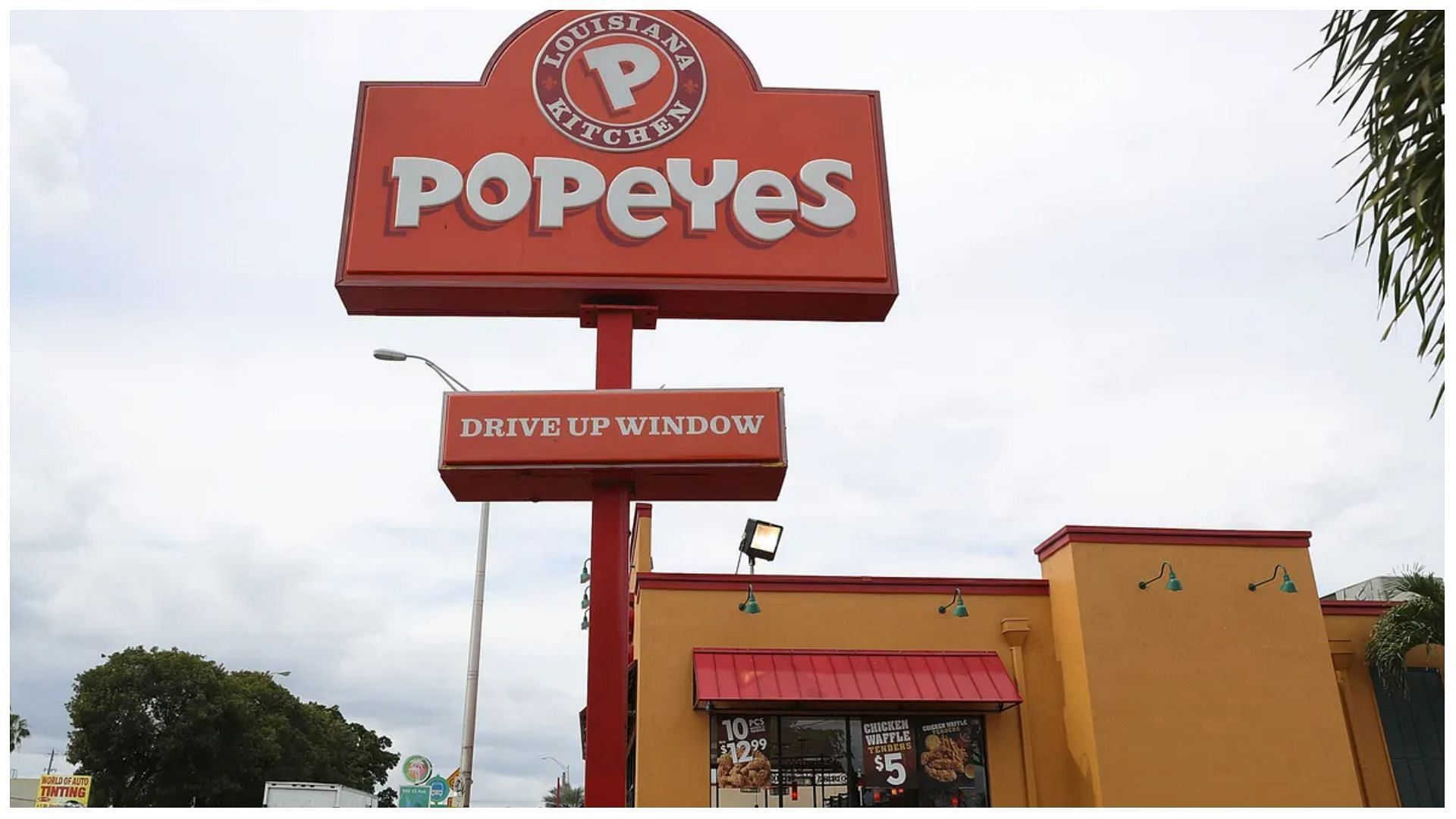 A Popeyes restaurant in Miami, Florida (Photo by Joe Raedle/Getty Images)