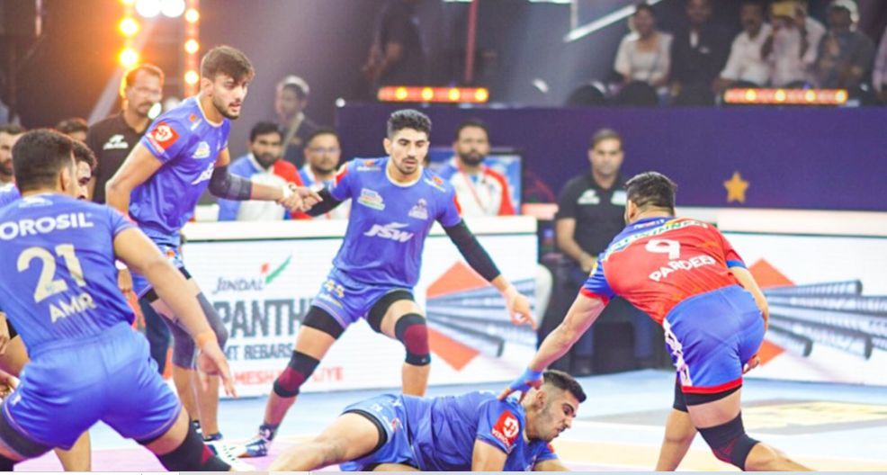 PKL 2022 - यूपी योद्धा अंक तालिका में पांचवें स्थान पर पहुंची (Photo - Pro Kabaddi League)