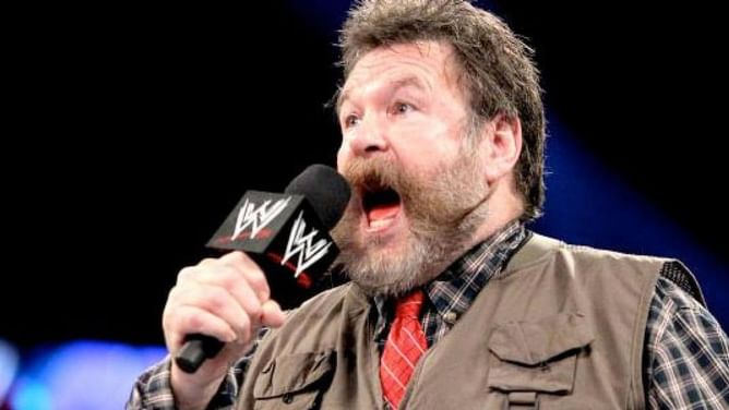 "I'm just amazed at the intellectuality" - Dutch Mantell calls out two WWE stars for "looking stupid" on SmackDown (Exclusive)