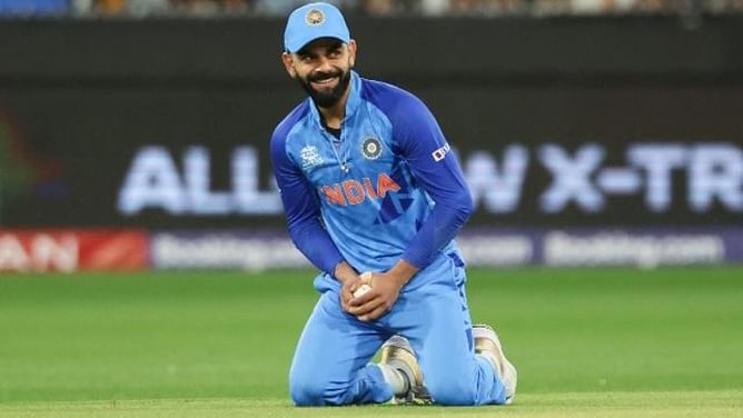 T20 World Cup 2022: [WATCH] Virat Kohli takes a low diving catch to dismiss Wesley Madhevere on first ball of Zimbabwe innings