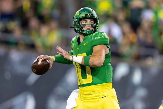 Washington vs. Oregon NCAAF Predictions, Odds, Line, Pick, and Preview: November 12| 2022 NCAAF Season