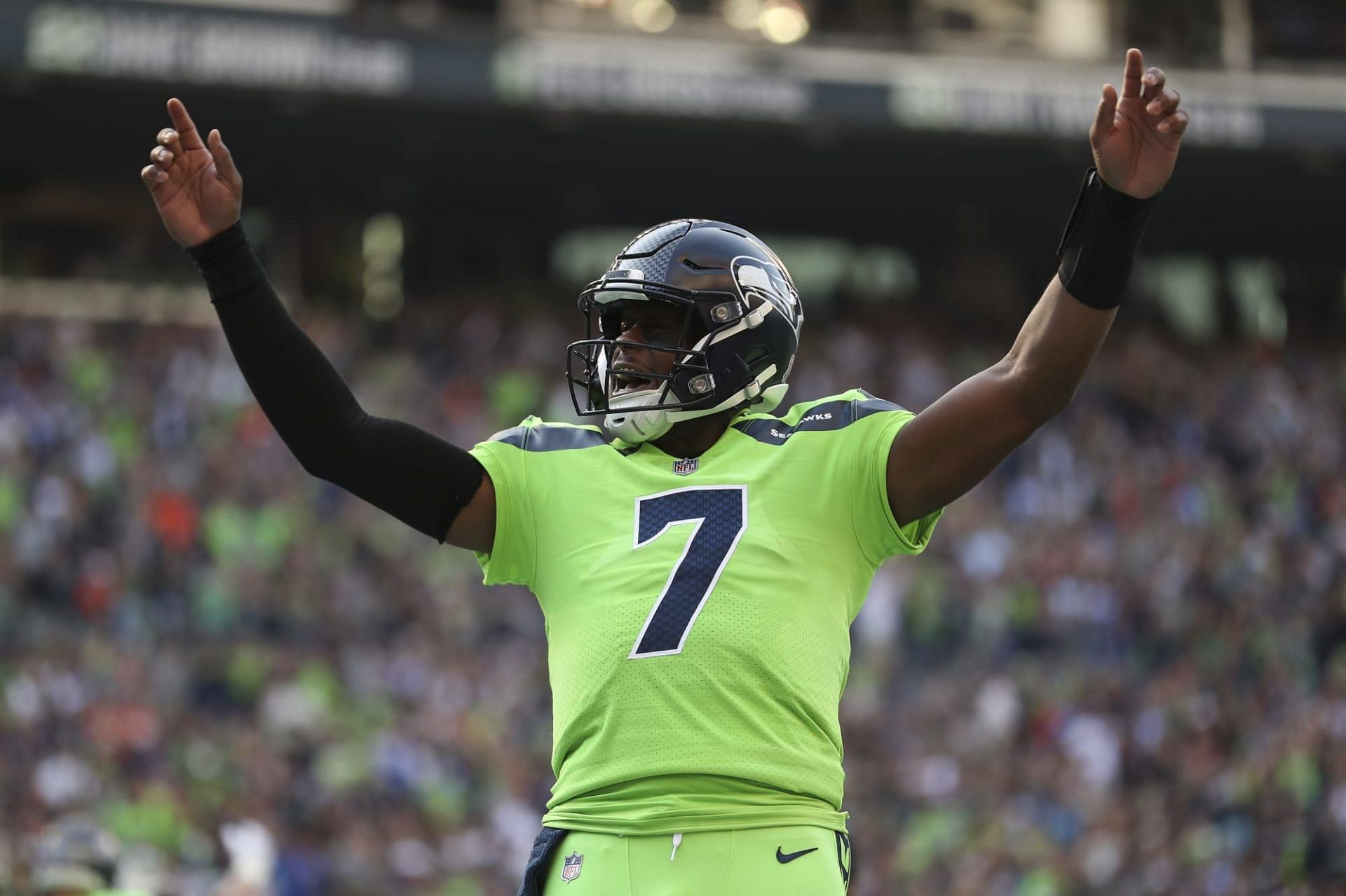 Can Geno Smith continue to lead the surprising Seattle Seahawks?