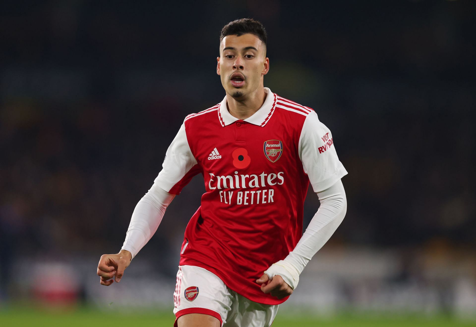 Gabriel Martinelli has admirers at the Parc des Princes.