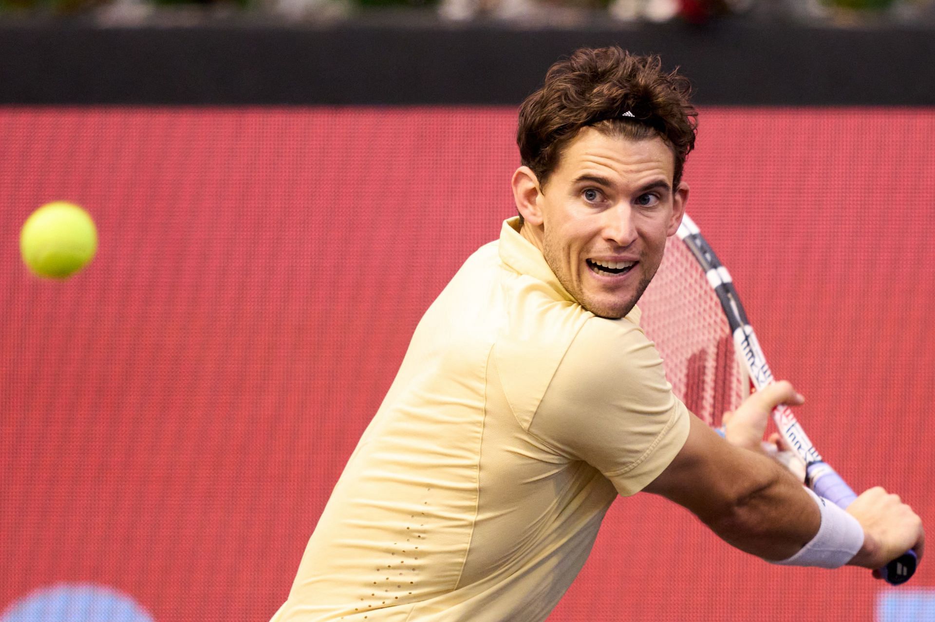 Dominic Thiem in action at the 2022 Gijon Open.