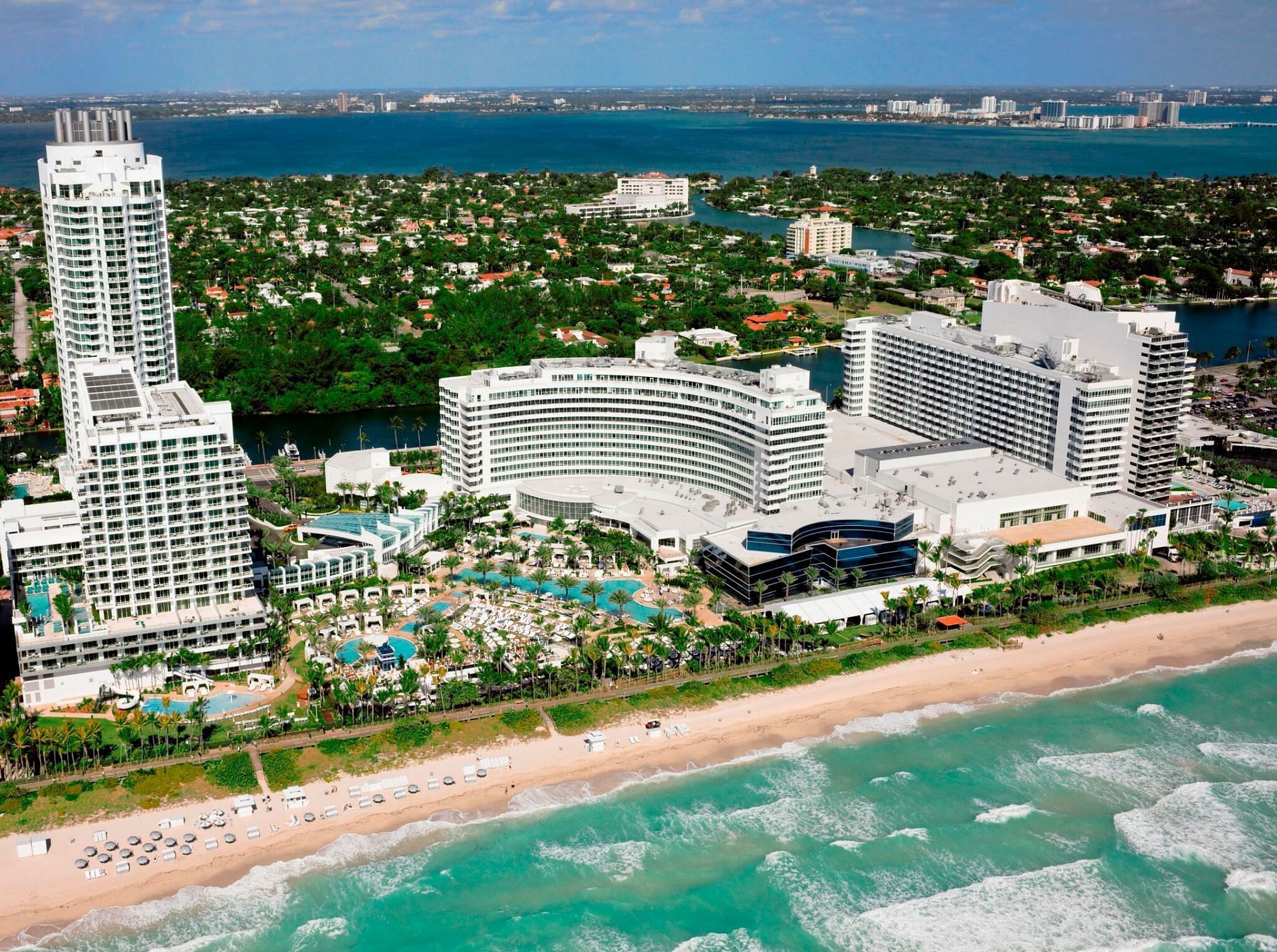 The Fontainebleau Hotel in Miami beach (Image via Paul Warchol)