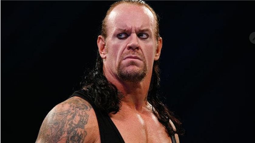 WATCH: WWE Hall of Famer hilariously cosplays as The Undertaker for ...