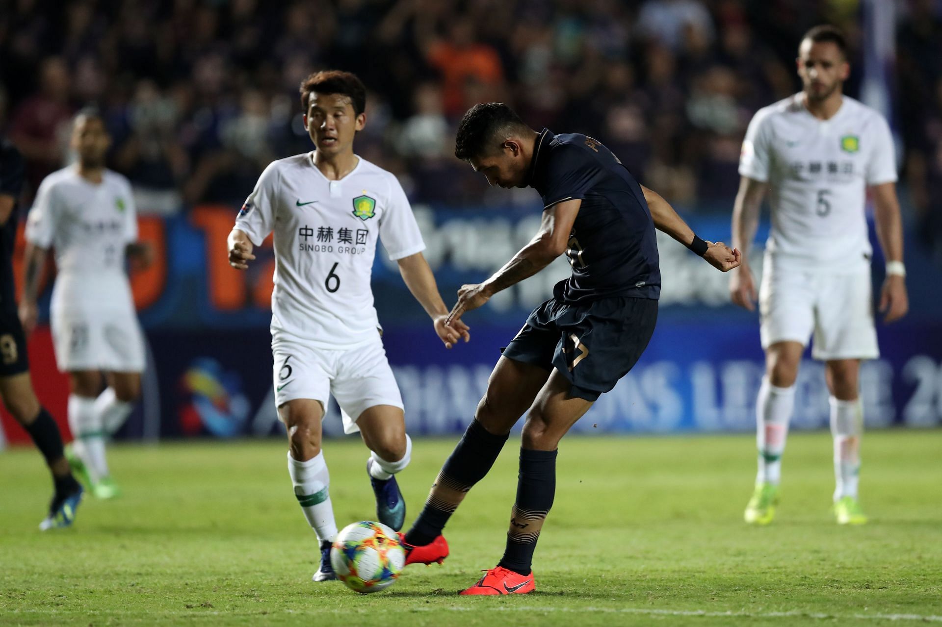 Buriram United v Beijing Guoan - AFC Champions League Group G