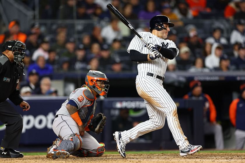 New York Yankees 1B Anthony Rizzo hits first home run at Yankee