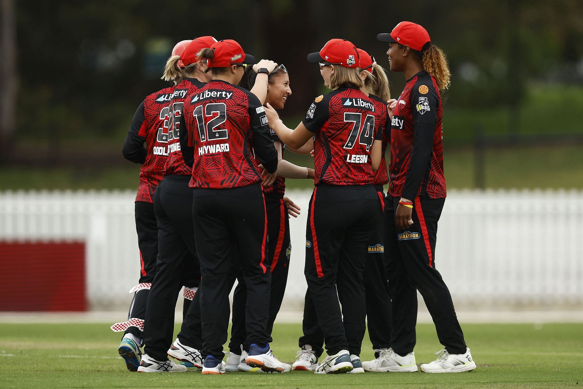 WBBL - Melbourne Renegades v Perth Scorchers