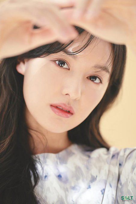 Kim Ji-won reportedly in talks to star in new Korean Drama Queen of ...