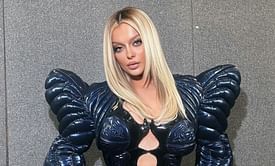 Crowd boos Bebe Rexha at Thanksgiving game