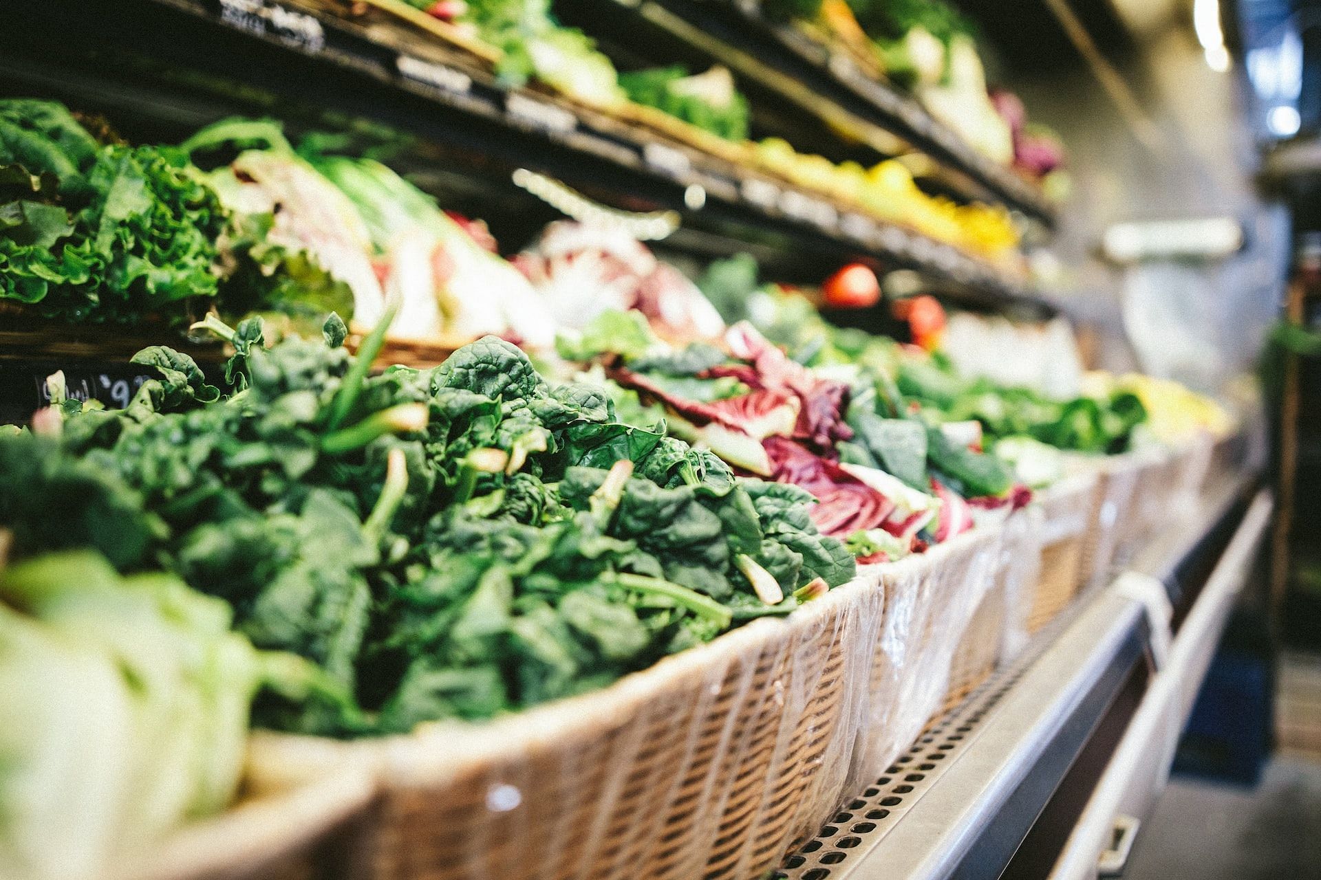How many servings of vegetables to lose weight? (Photo via Scott Warman/Unsplash)