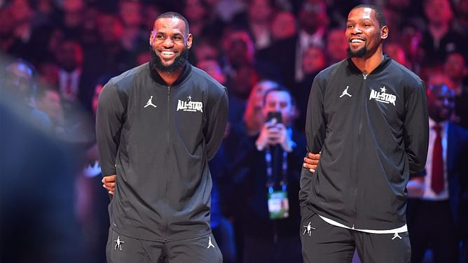 Kevin Durant asserts matching up against LeBron James is unique and challenging job to perform: “LeBron is tough to deal with on the floor”