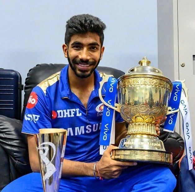 Jasprit Bumrah IPL Career Wickets, Runs, Records, Age, Price, Team 2022