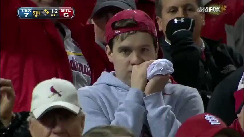 “Completely Lost It”: Cardinals Legend Receives Emotional