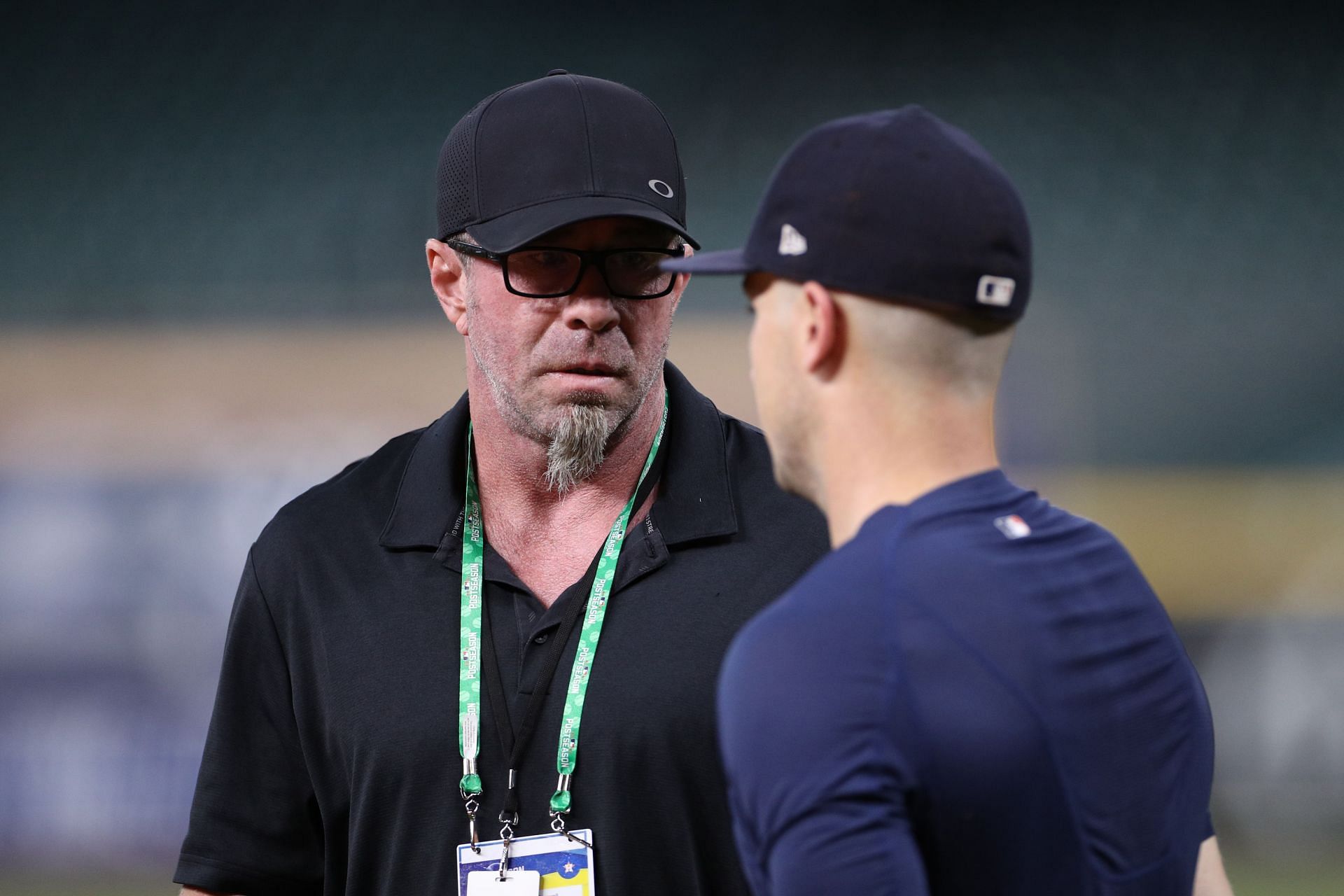Houston Astros fans worried by special assistant Jeff Bagwell's
