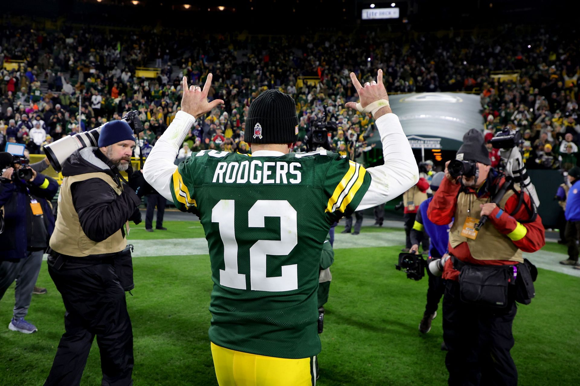 Packers Fans Can Rewatch Aaron Rodgers Dismantling the Cowboys in 2016  Playoffs Tonight