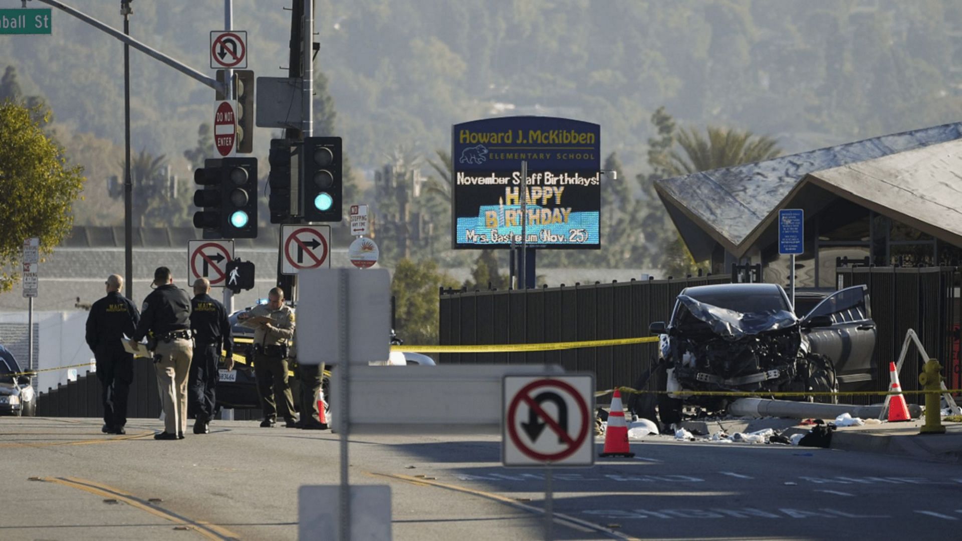 Netizen stunned to hear that suspect who crashed into police recruits was released from jail (Image via AP) 