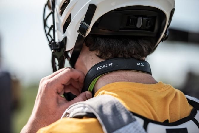 What is a Q collar and why do NFL players wear it?