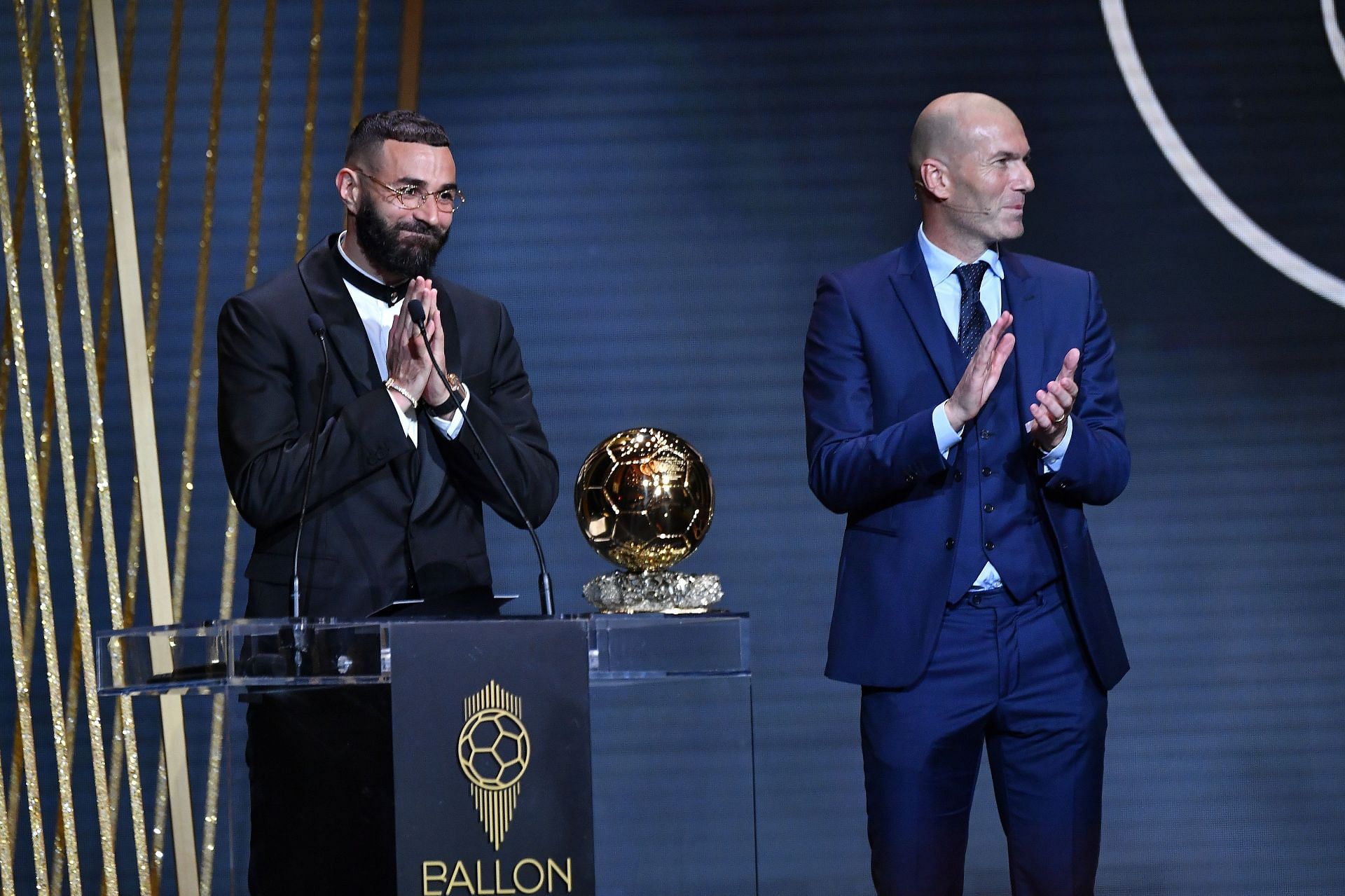 Benzema received the award from his former Real Madrid manager Zidane