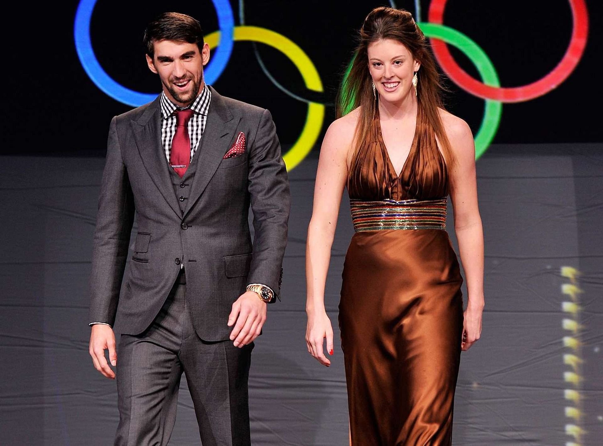 Michael Phelps and Allison Schmitt (Image via People)
