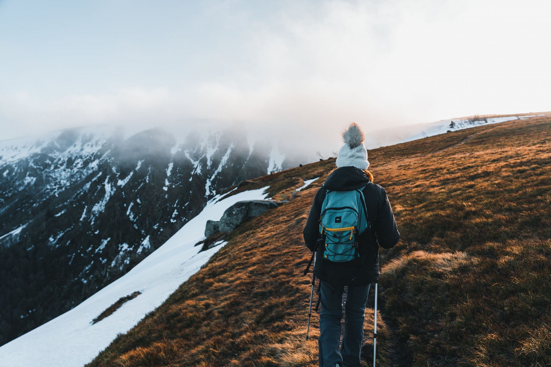 Working out in an eco-friendly manner can be a great way. (Image via Unsplash / Yohan Marion)