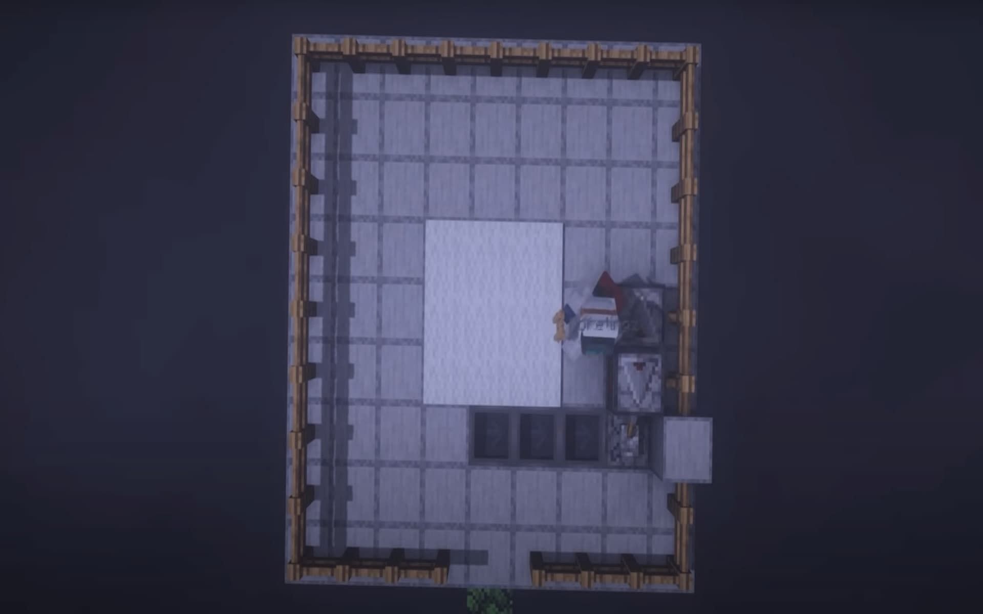 Surround the area with a fence for safety (Image via YouTube/Moretingz)