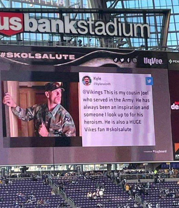 Stolen Valor: Vikings Jumbotron crew gets trolled during Skol