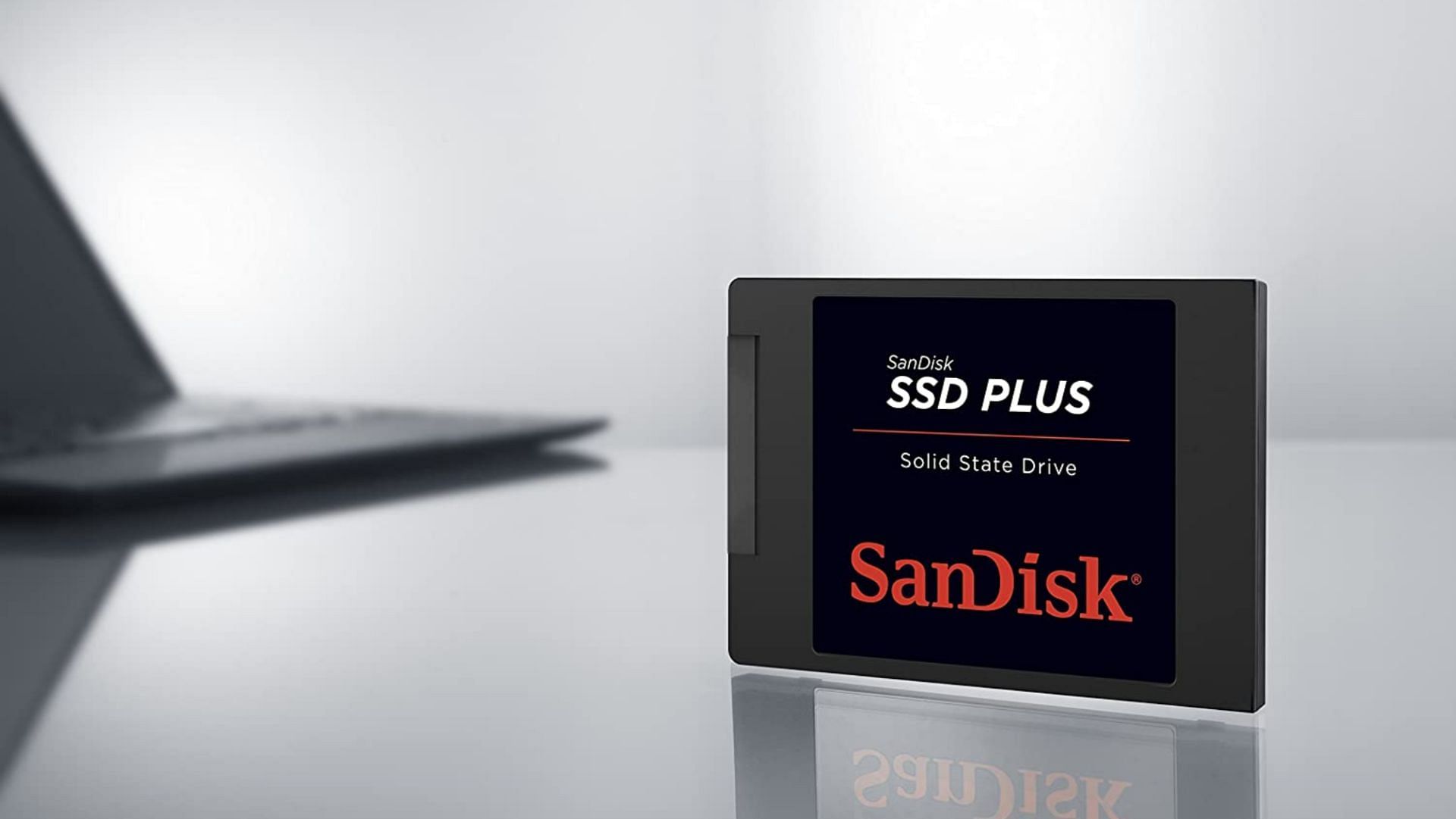 The SSD has dropped to a record low price (Image via Sandisk)