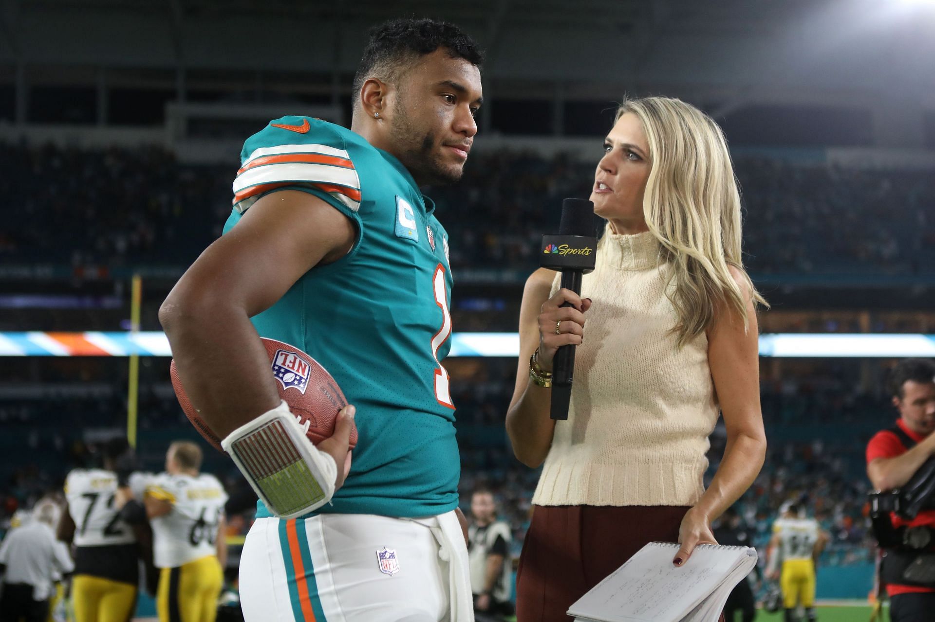 Tua Tagovailoa, Jaylen Waddle's jerseys already have a spot in the Hall of  Fame