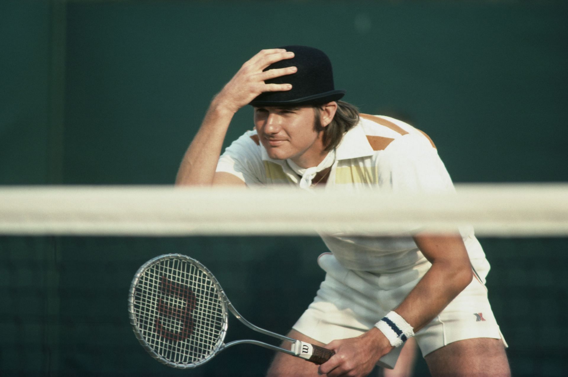 Jimmy Connors in action at the 1976 Wimbledon Championships