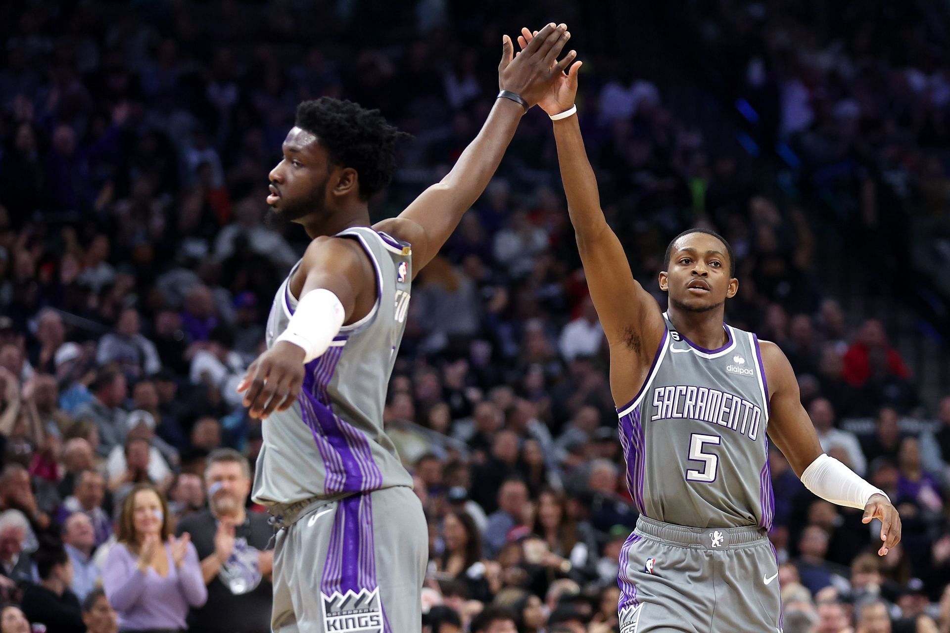 De'Aaron Fox on leading his Kings to a 5th straight win with Sacramento's  130-112 win over the Spurs