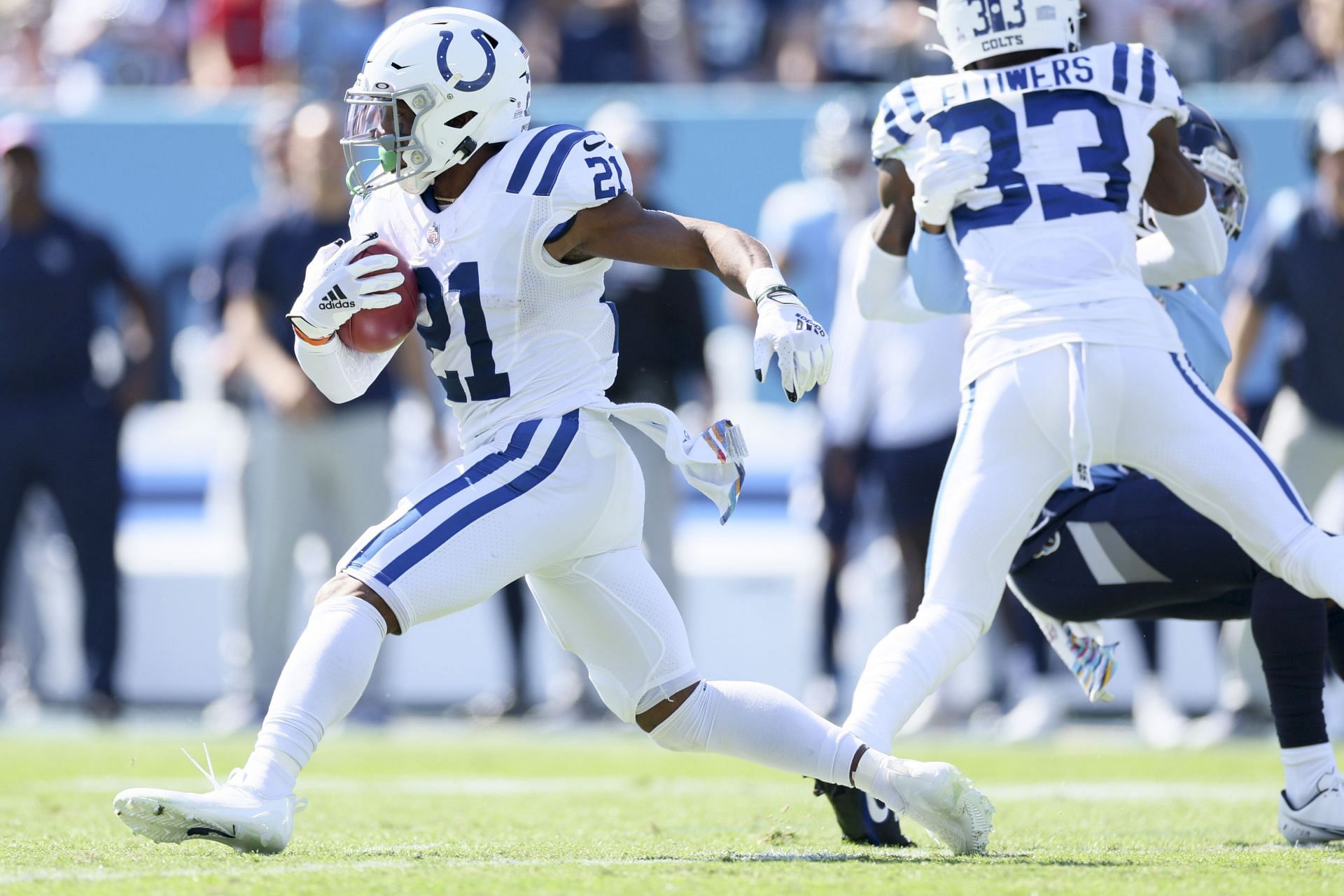 Indianapolis Colts v Tennessee Titans