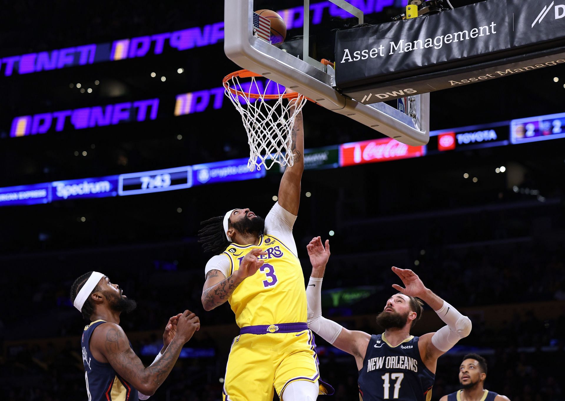 New Orleans Pelicans v Los Angeles Lakers