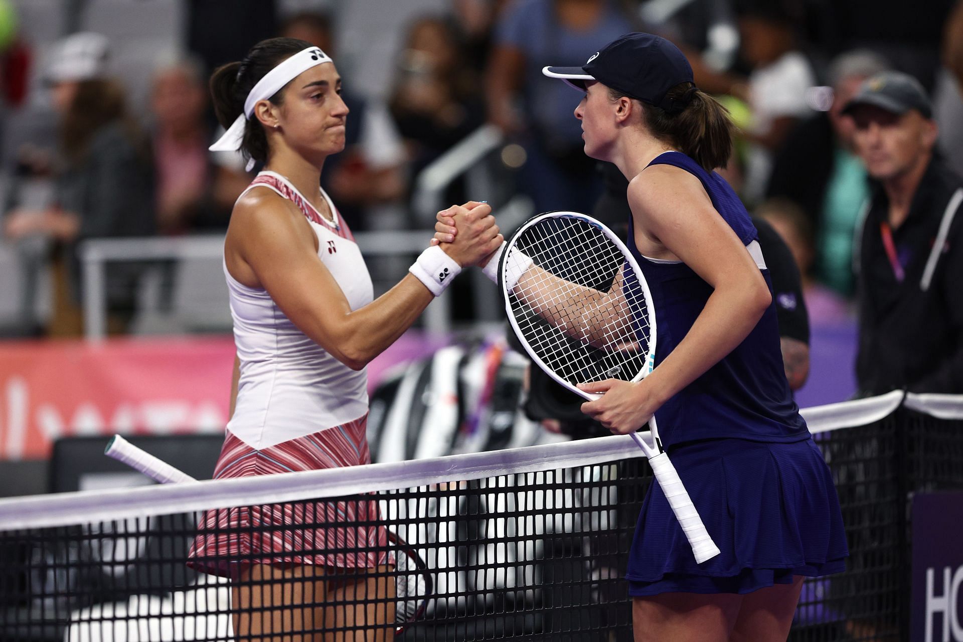 Caroline Garcia and Iga Swiatek at the 2022 WTA Finals