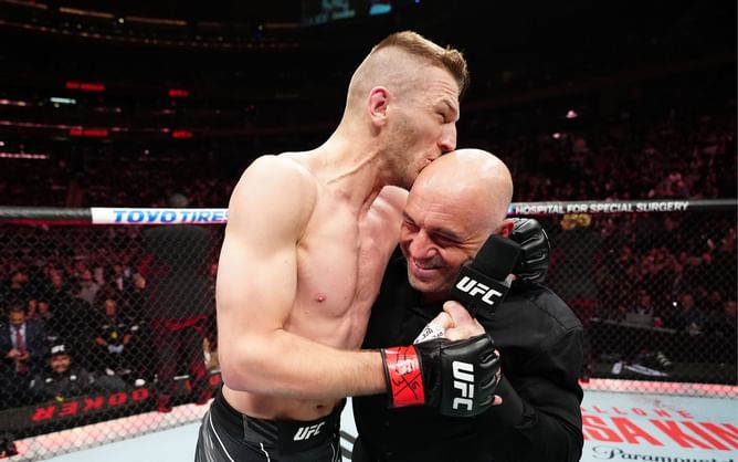 Dan Hooker hilariously reveals what "glistening" Joe Rogan's head tasted like - "It was magical"