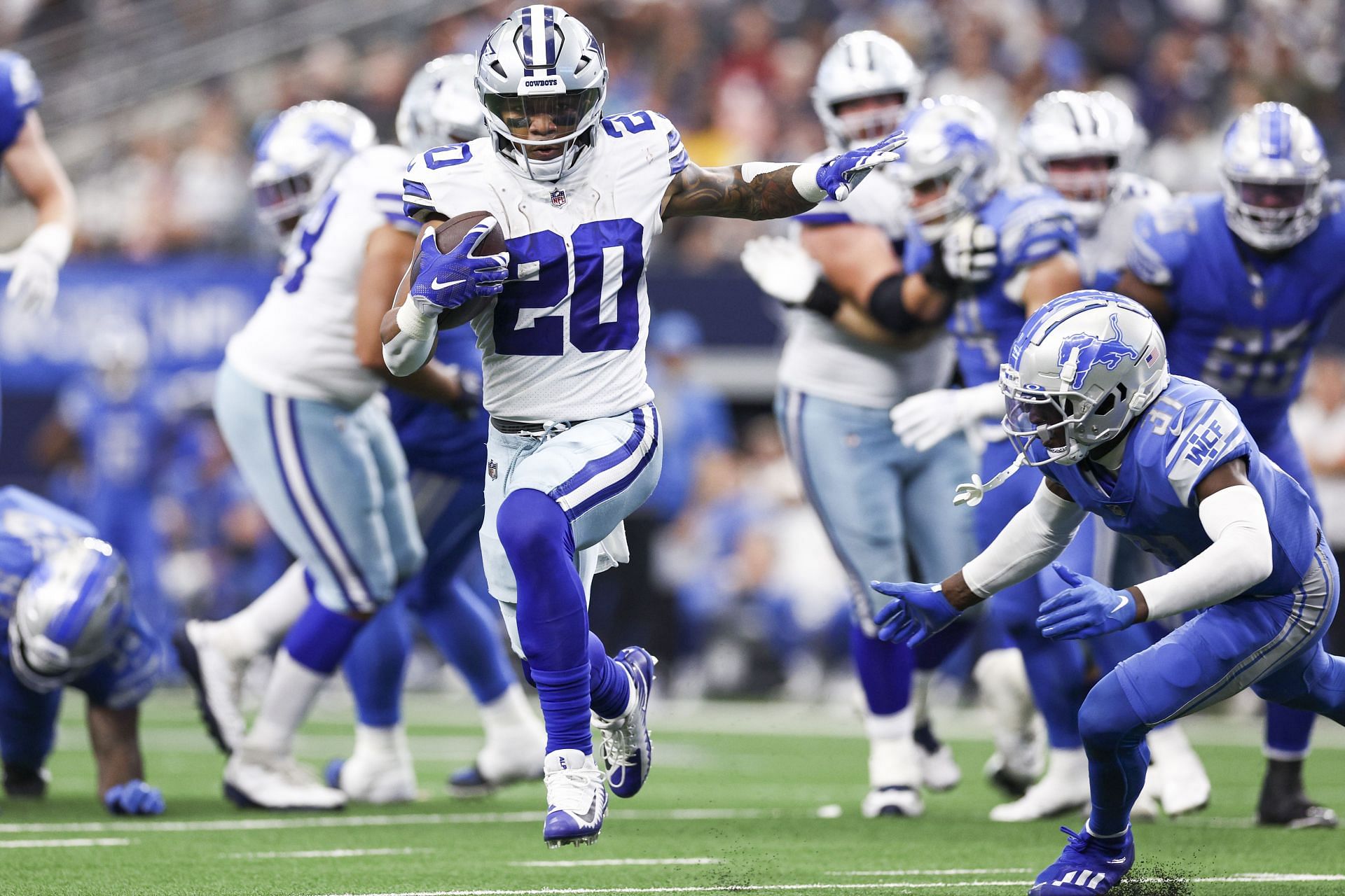 Detroit Lions v Dallas Cowboys