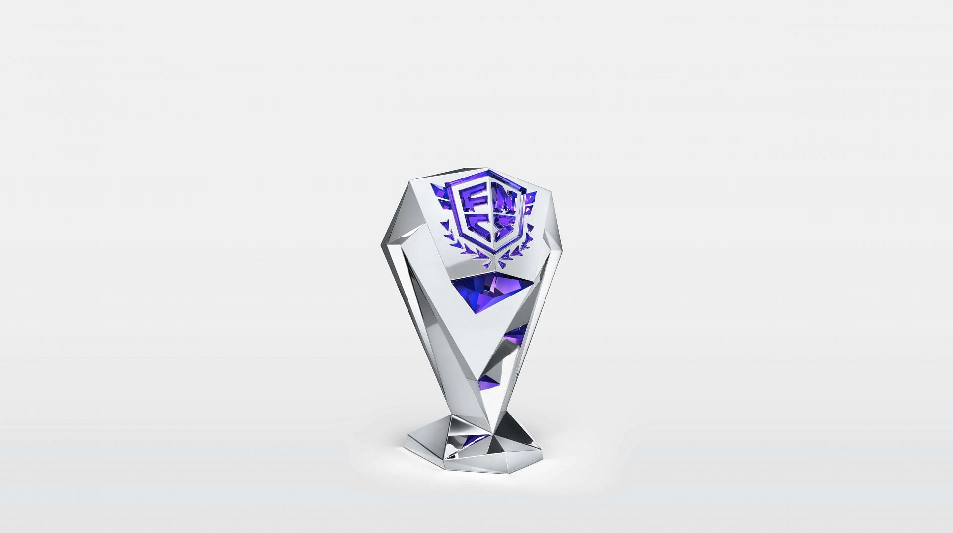 This beautiful Swarovski trophy will be given to FNCS Invitational 2022 winners (Image via Epic Games)