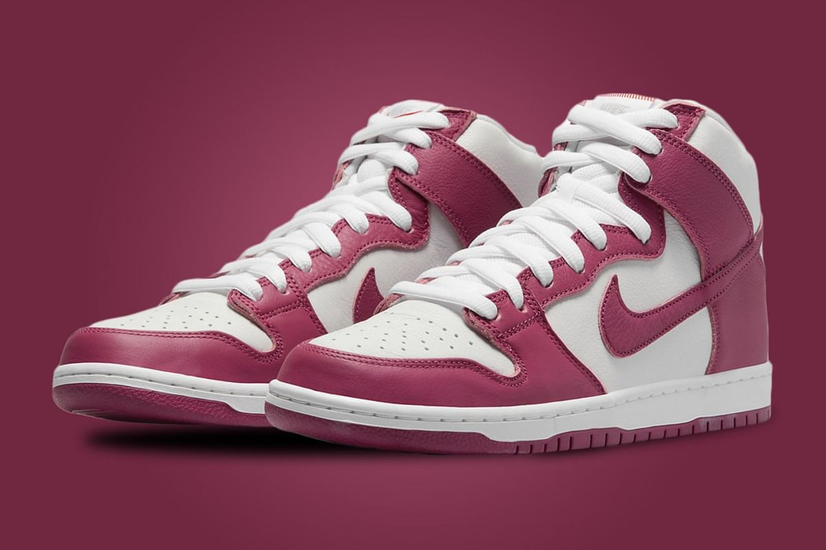 dunk low pink beetroot