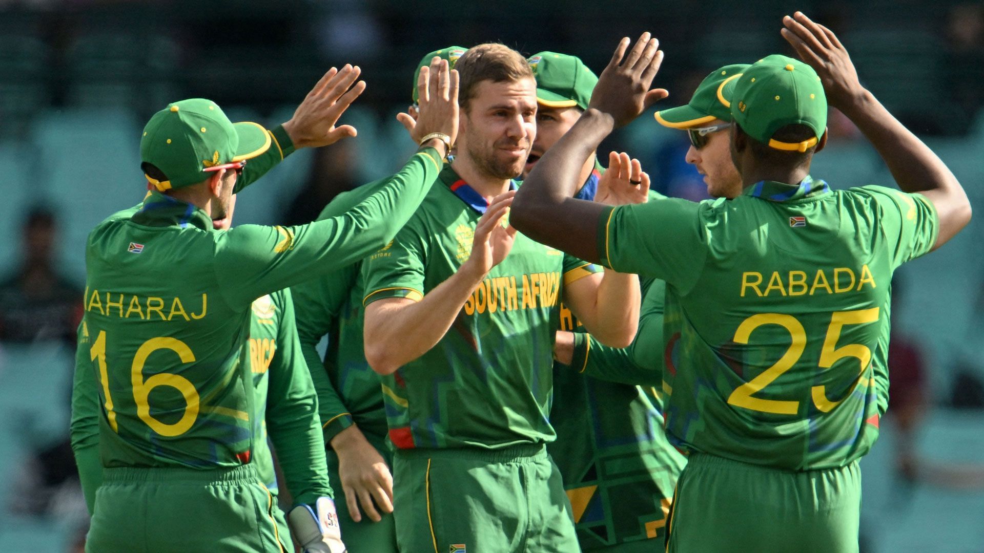 Can the Proteas seal their spot in the playoffs with a win?