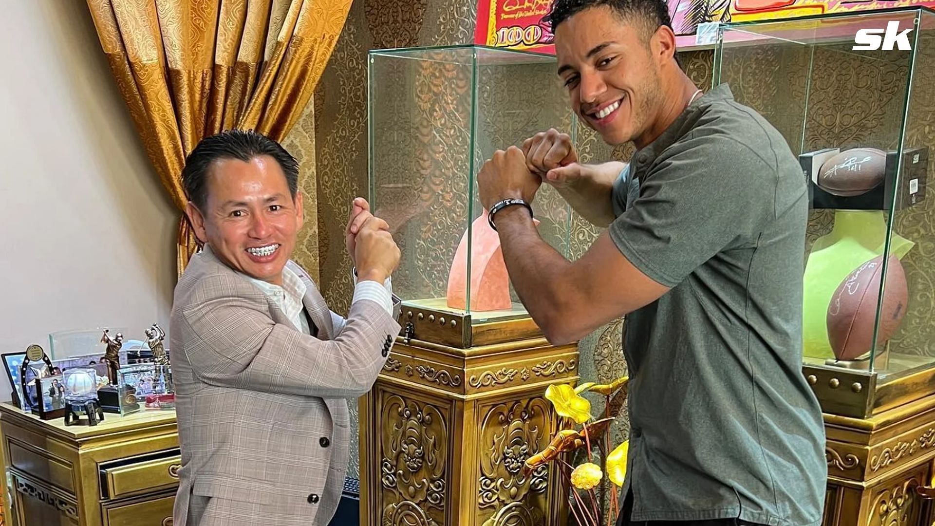 WATCH: World Series MVP Jeremy Pena visited celebrity jeweler Johnny Dang's  store to get a custom grillz fitted in true Houston Astros tradition