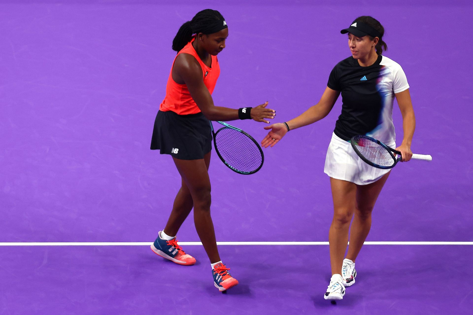 Coco Gauff (L) and Jessica Pegula at 2022 WTA Finals - Day 5.