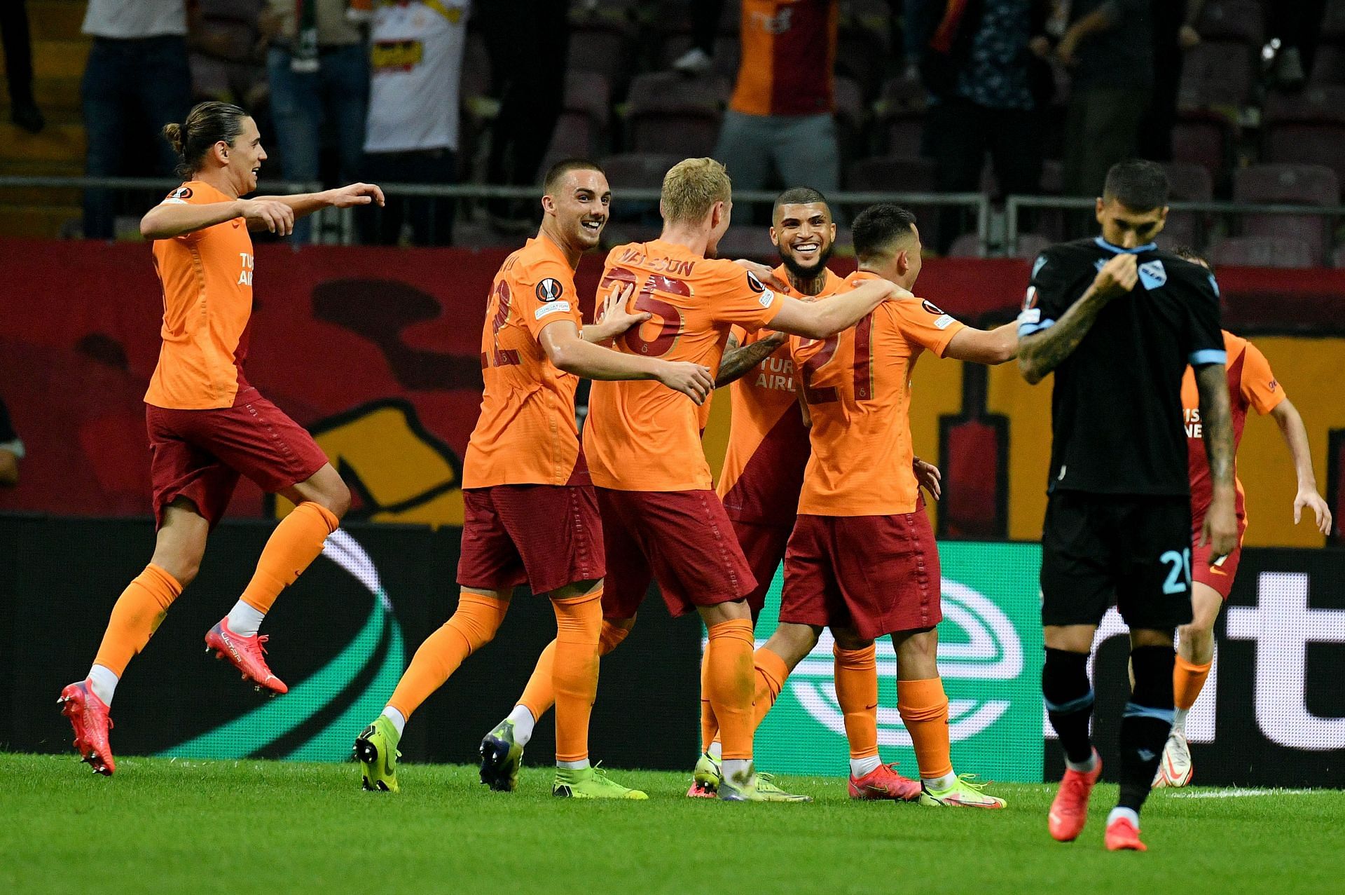 Galatasaray v Lazio Roma: Group E - UEFA Europa League