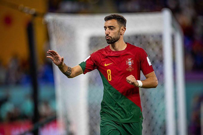 World Cup 2022: Bruno Fernandes' brace lifts Portugal over Uruguay and into  knockout round