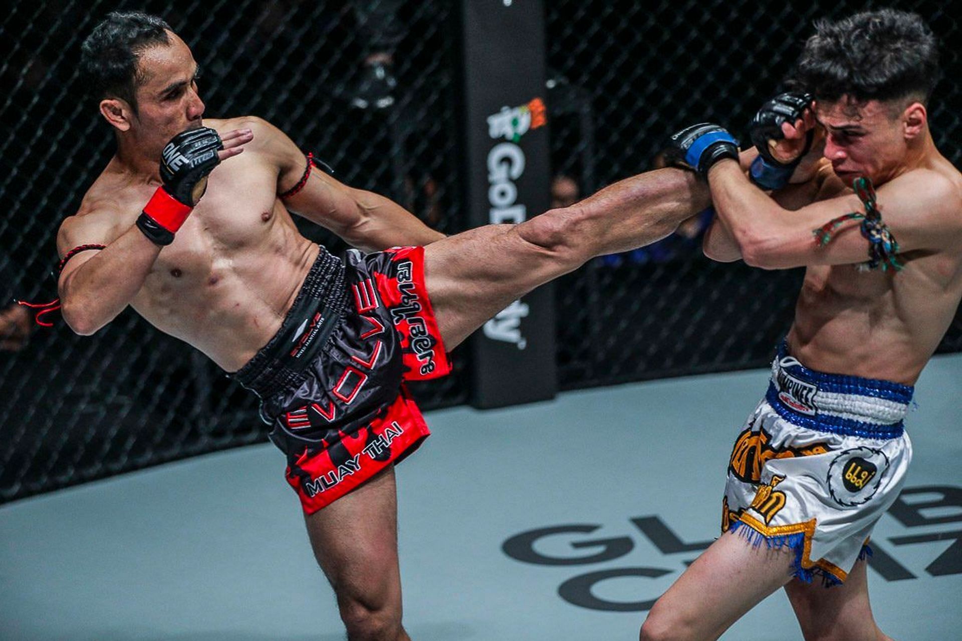 Sam-A Gaiyanghadao lands a kick against Joseph Lasiri. [Photo ONE Championship]