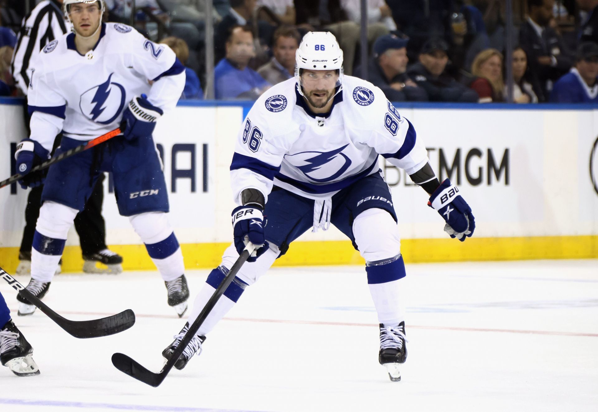 Carolina Hurricanes vs. Tampa Bay Lightning Odds, Spread, Picks and