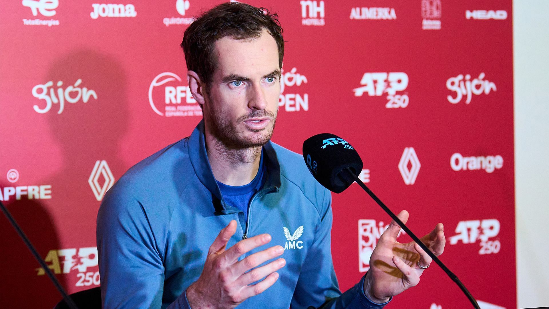 Andy Murray raises concern over the choice of host for the FIFA World Cup
