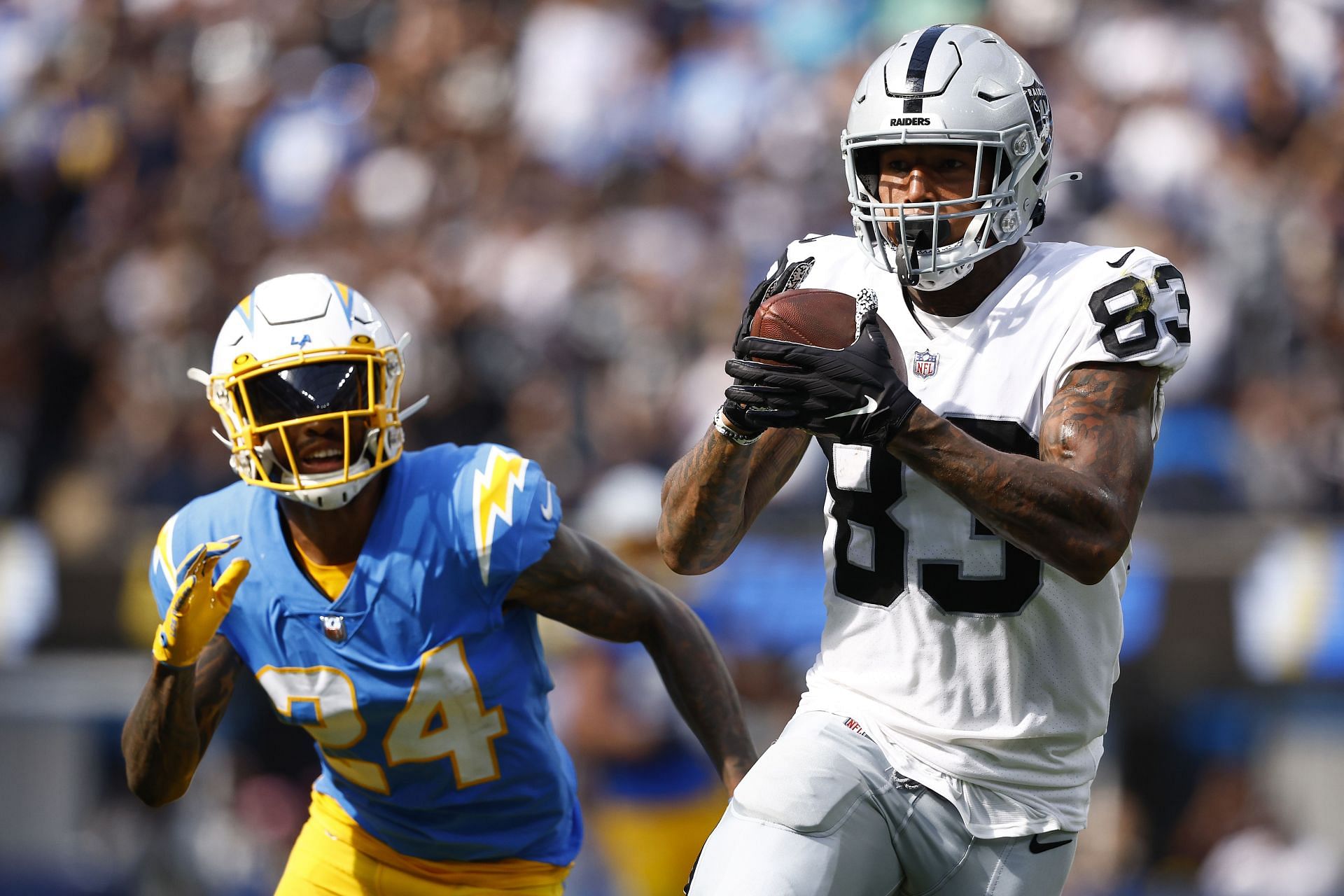 Las Vegas Raiders v Los Angeles Chargers