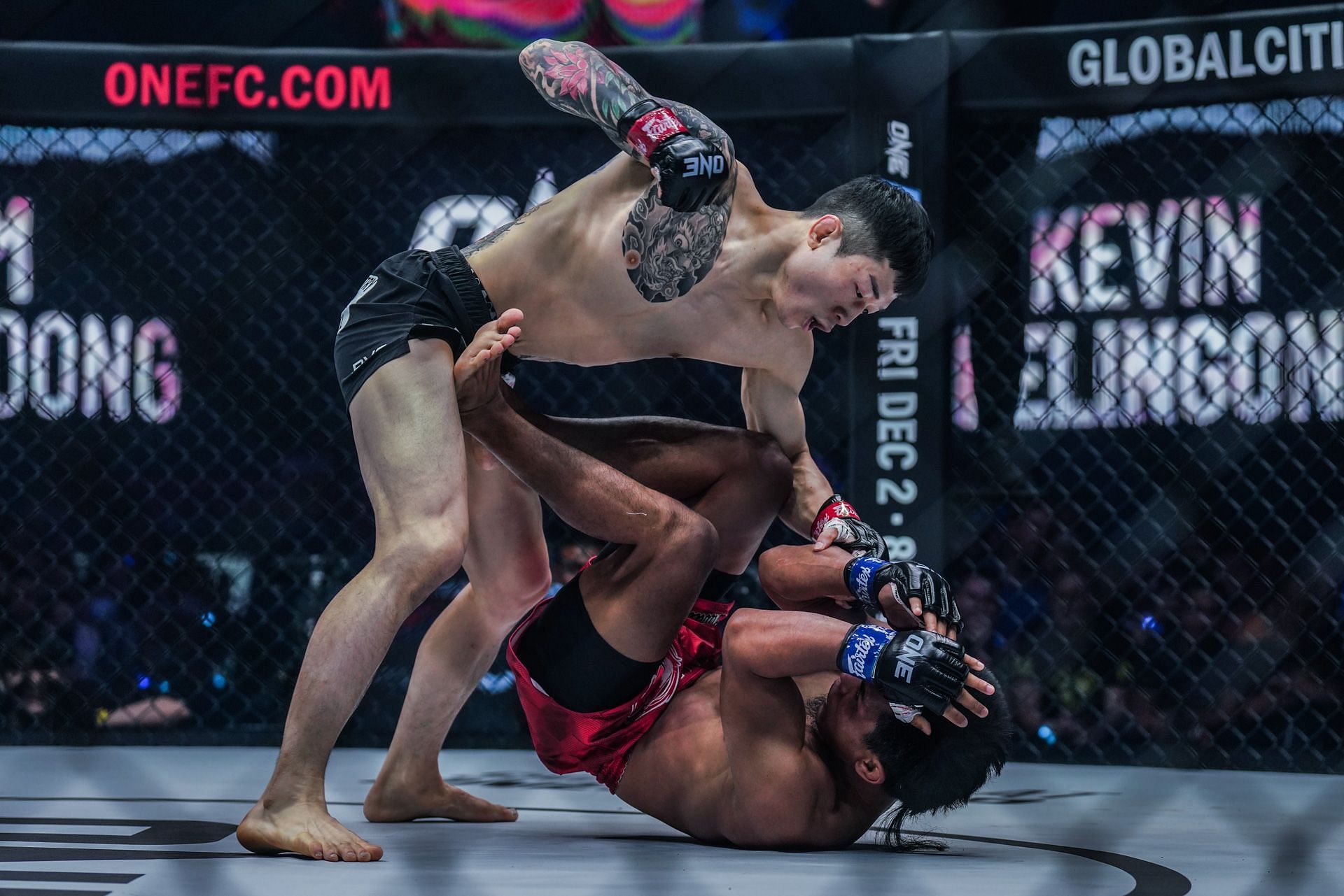 Kim Jae Woong pulled off a succesfull bantamweight debut by taking out former world champion Kevin Belingon. | Photo by ONE Championship